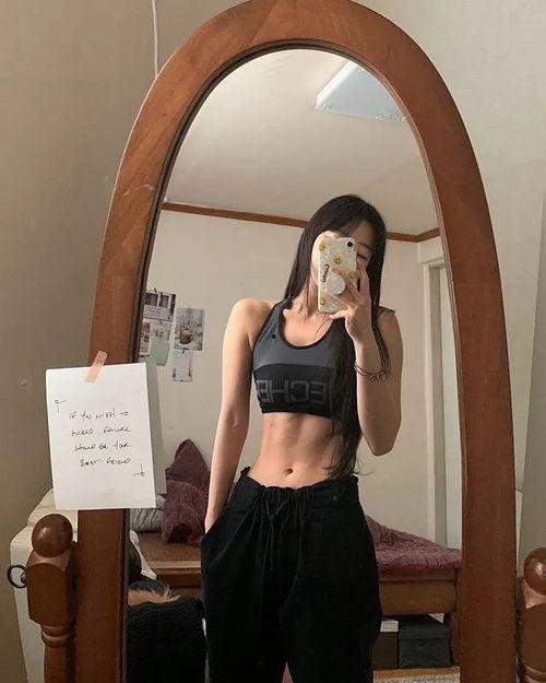 健身妹子在线视频,在线视频教你打造完美身材